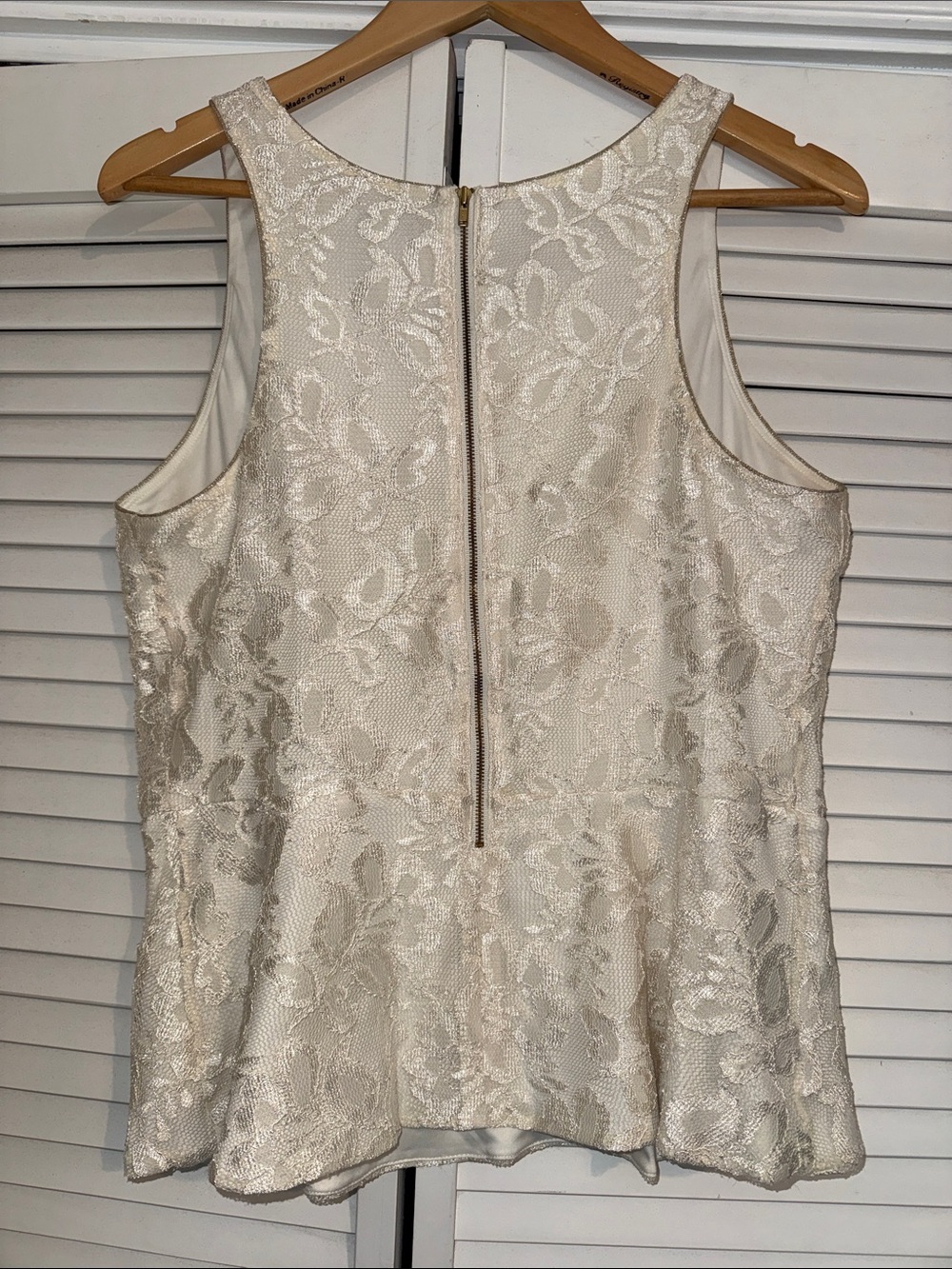 Express Ivory Lace Peplum Tank Top - L - Picture 6 of 6